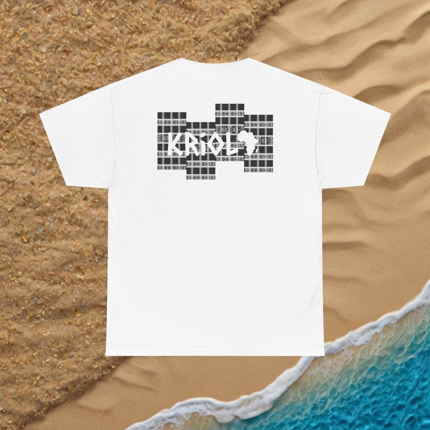 Ildo Lobo T-shirt with Kriolo Pano di Terra Back