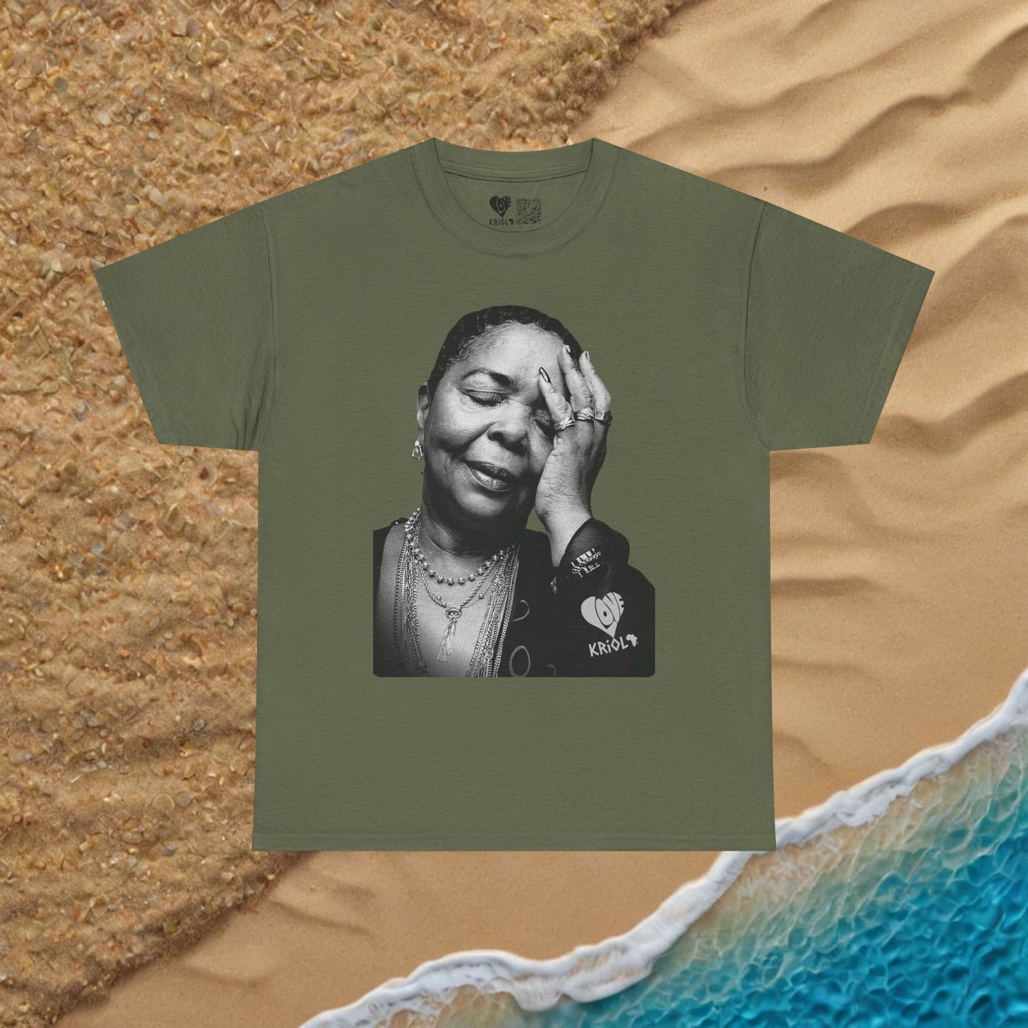 Cesaria Evora B&W simple T-shirt