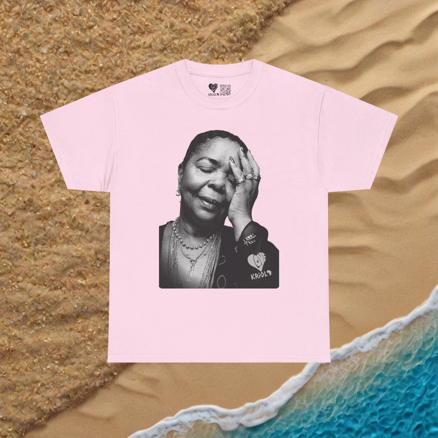 Cesaria Evora B&W simple T-shirt